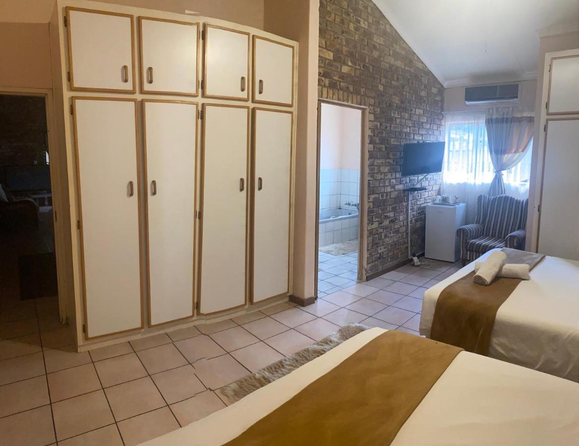 A Pousada Guesthouse Mbombela Dış mekan fotoğraf